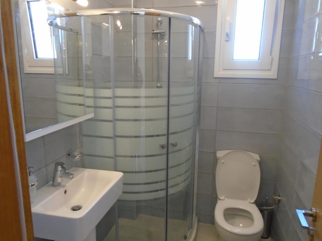 Socrates Family Apartments Kalligoni Esterno foto